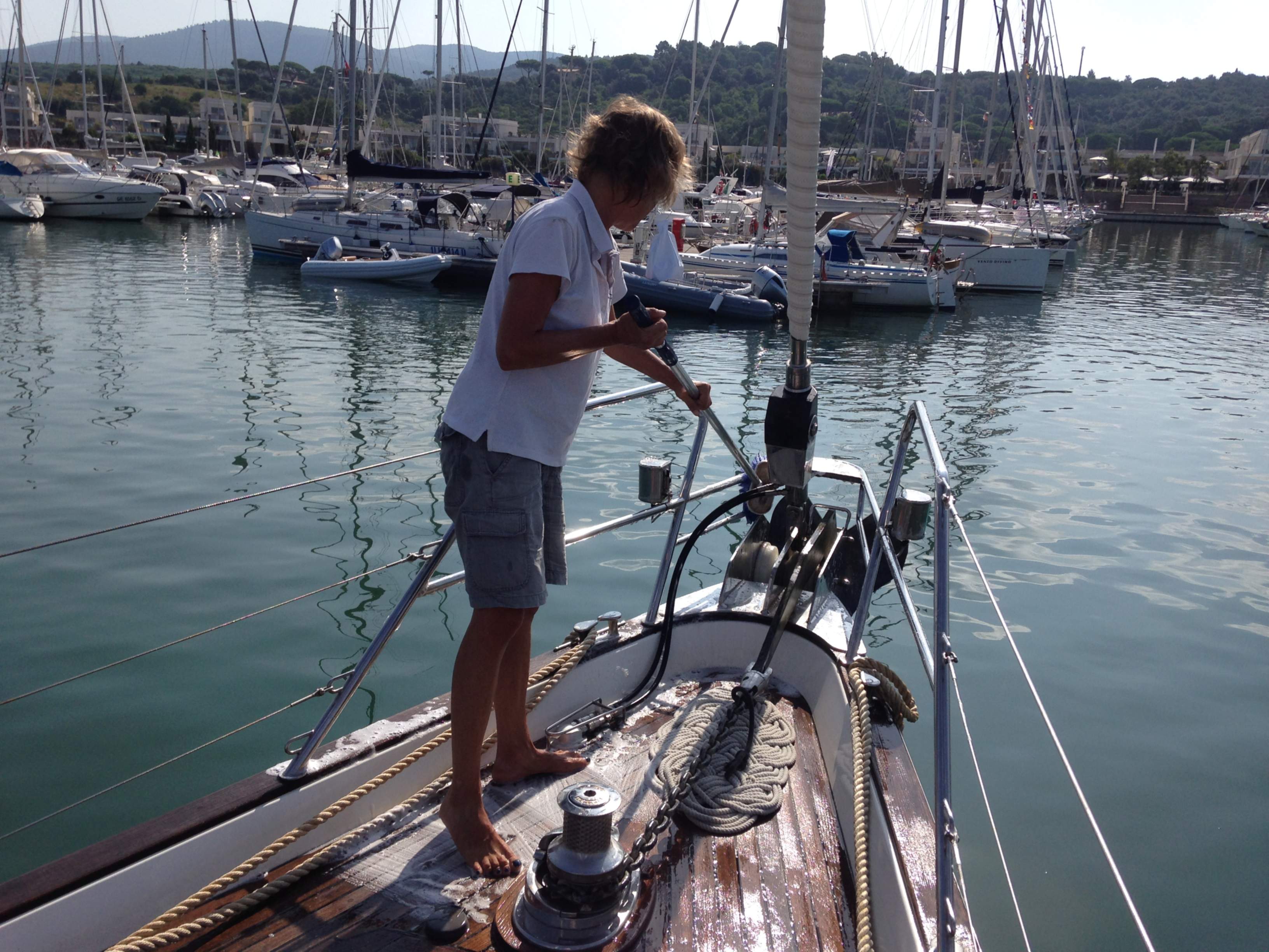 FA9F7BB5-39C0-4C6B-B89C-11E8696939F8